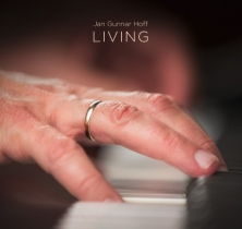 LIVING (352.8kHz DXD)